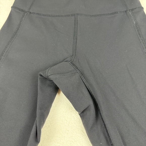 Lululemon P30416 Cropped Black Athletic Pants Mesh Detail on back size 4‎ - Picture 4 of 13